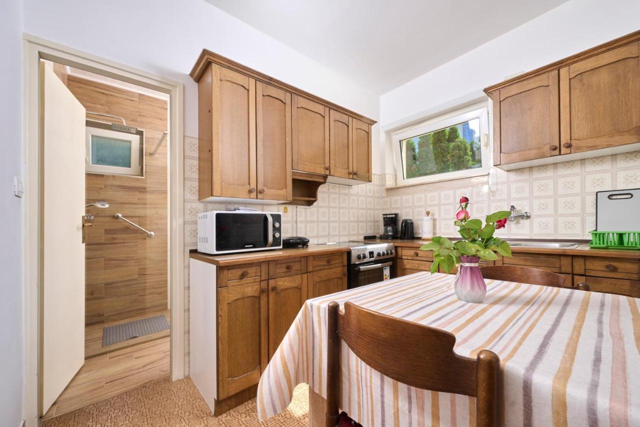 Ferienwohnung App Forza Umag Exterior foto