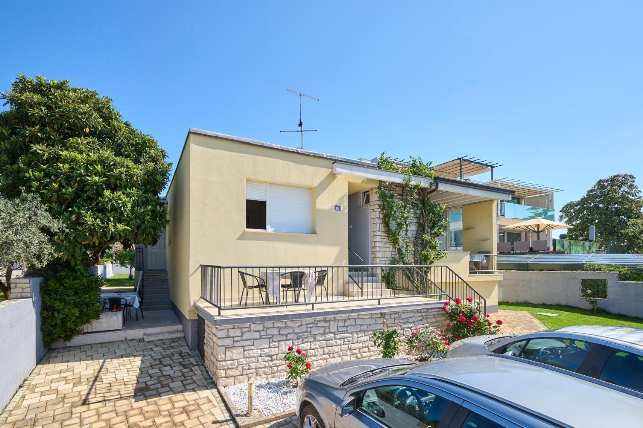 Ferienwohnung App Forza Umag Exterior foto